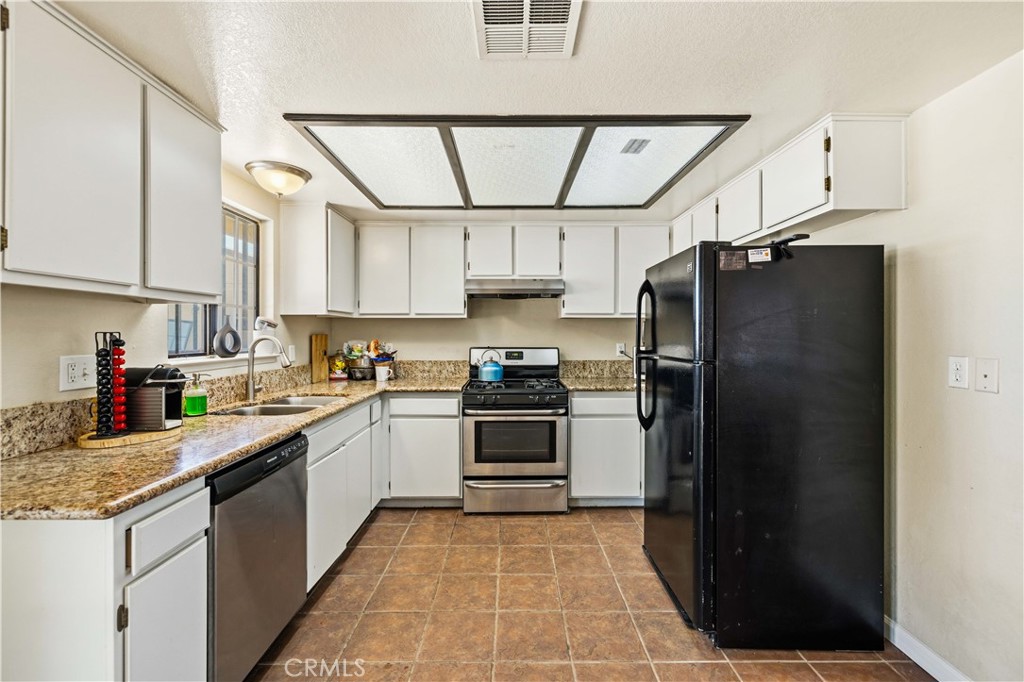 15871 E Avenue Q1 Property Photo 7