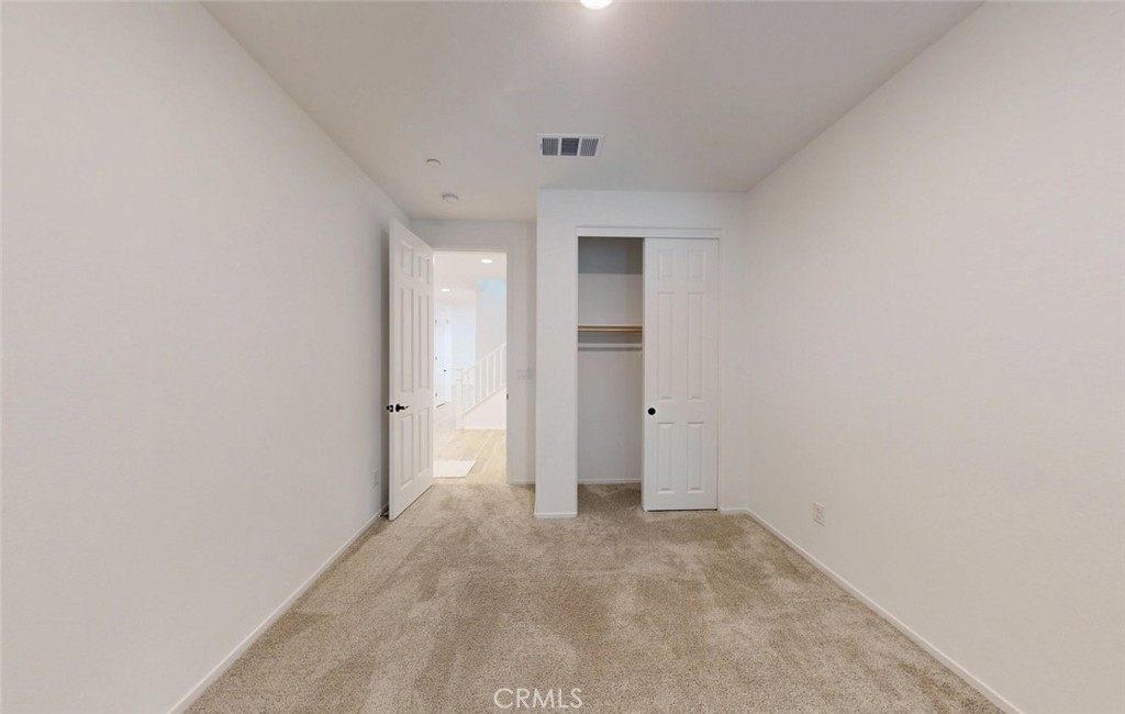 340 Lilly Property Photo 7