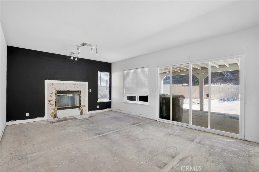 6910 Sycamore Property Photo 4