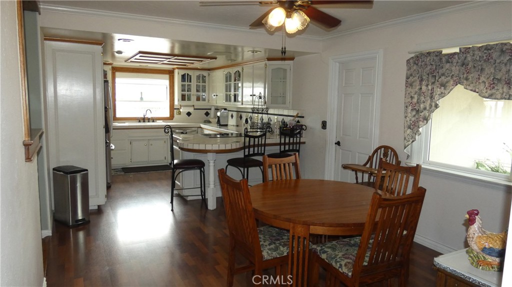 2515 N Cottonwood Property Photo 6