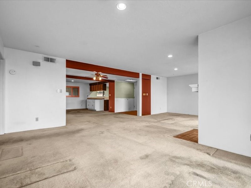 2298 Rose 302 Property Photo 8