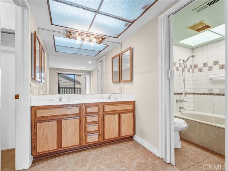 2298 Rose 302 Property Photo 23