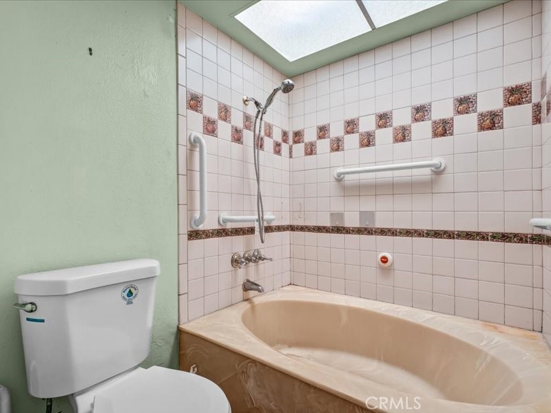 2298 Rose 302 Property Photo 24