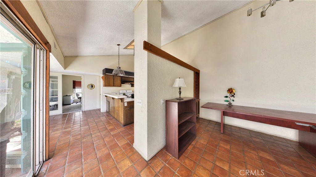 6949 Danvers Property Photo 8