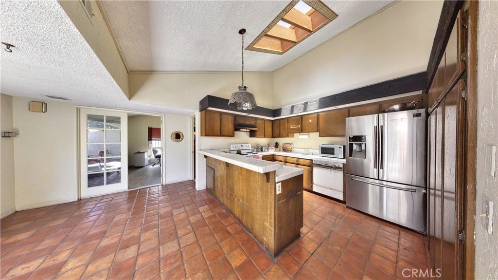 6949 Danvers Property Photo 10