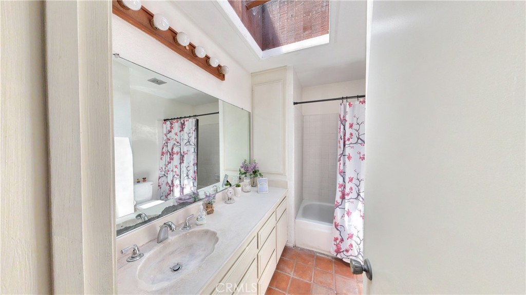 6949 Danvers Property Photo 19