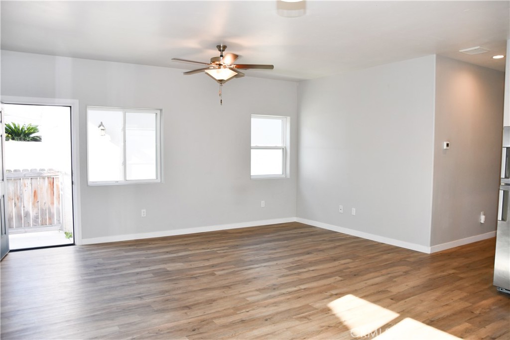 132 S Lime Property Photo 7