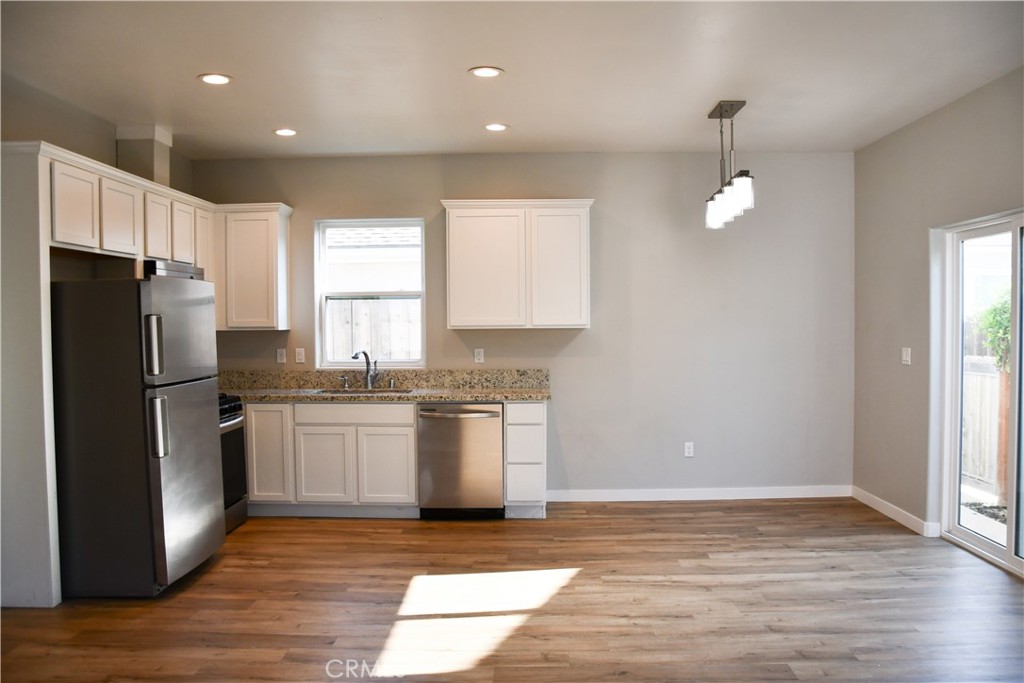 132 S Lime Property Photo 13