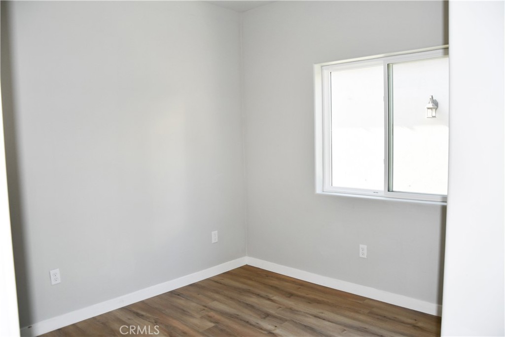 132 S Lime Property Photo 17
