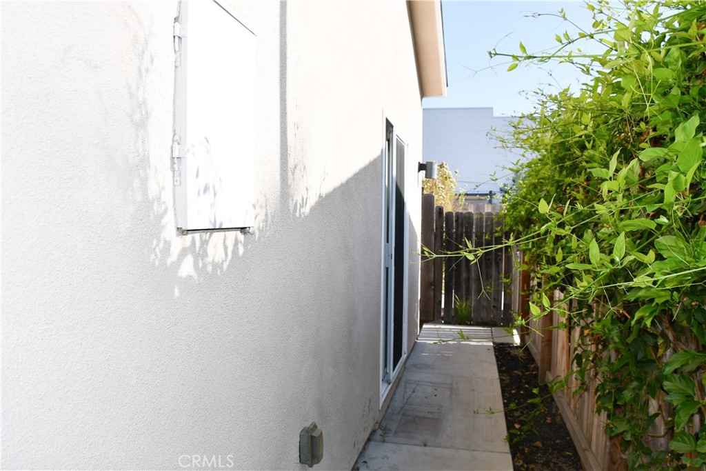132 S Lime Property Photo 31