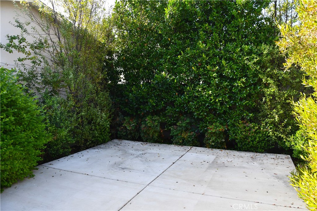 132 S Lime Property Photo 34