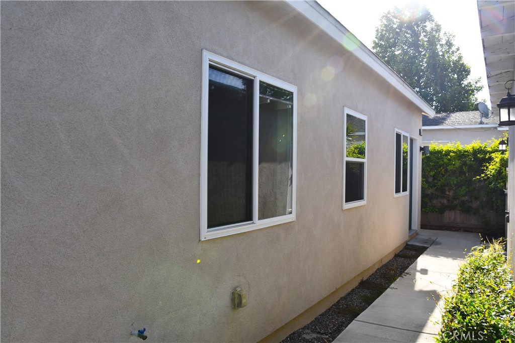 132 S Lime Property Photo 36
