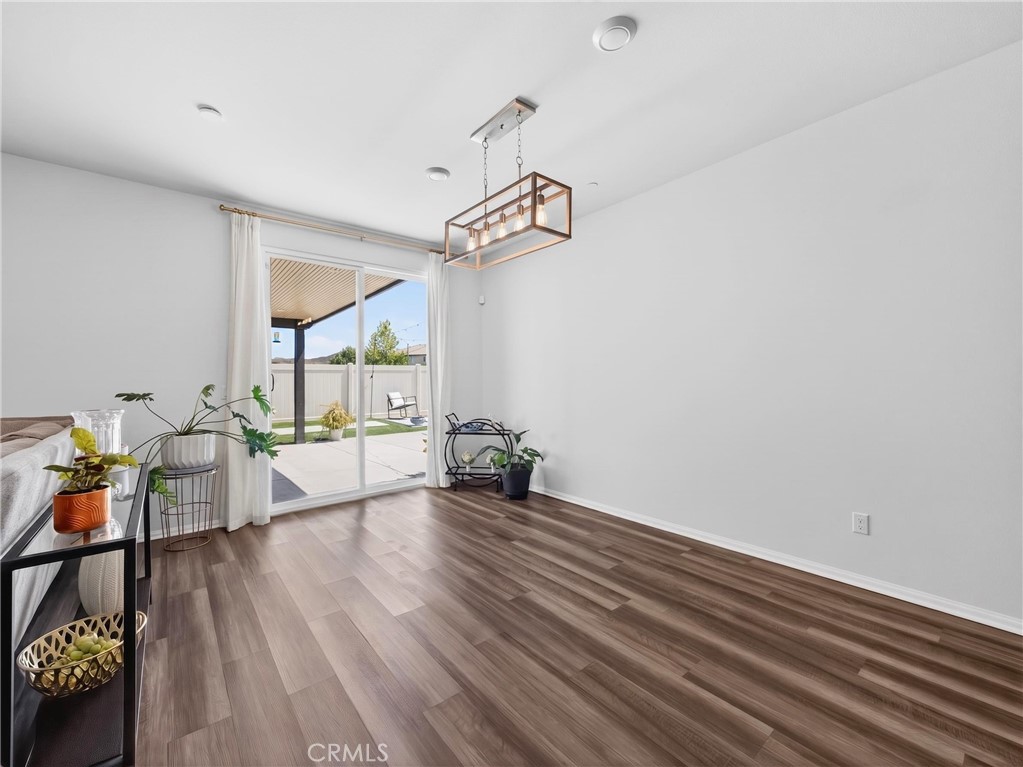 24255 Insignia Property Photo 16