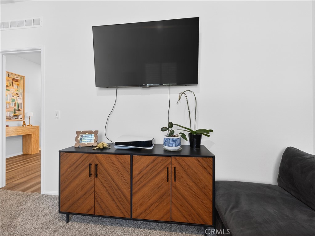 24255 Insignia Property Photo 42