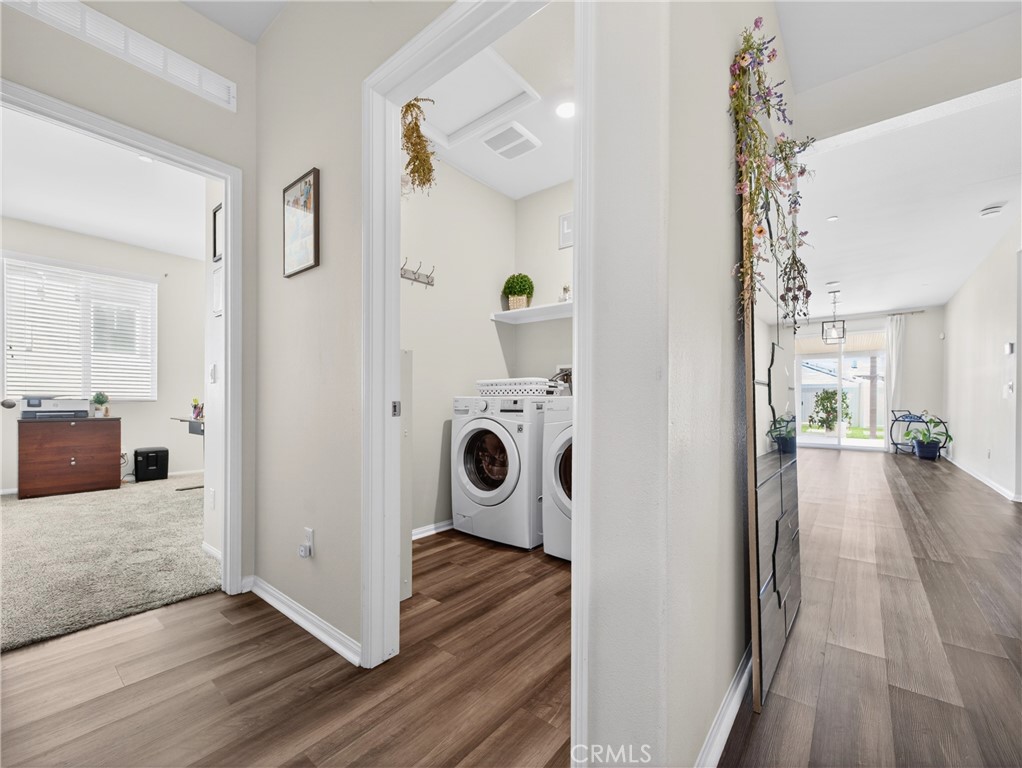 24255 Insignia Property Photo 46