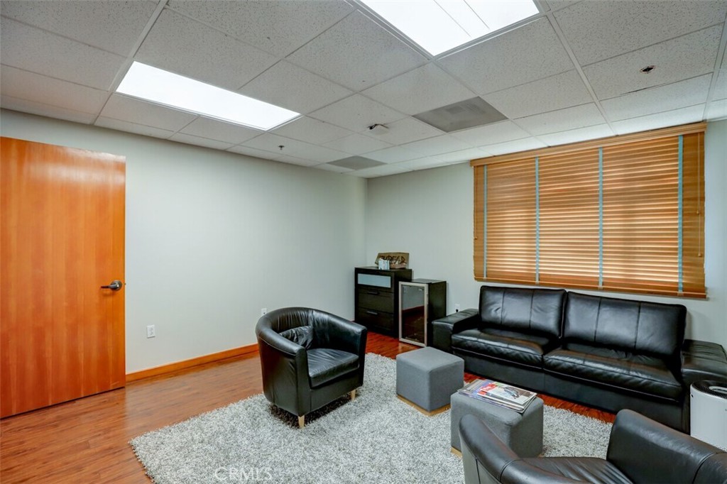 155 El Camino Real Property Photo 8