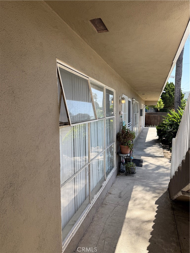 1651 E South Property Photo 10