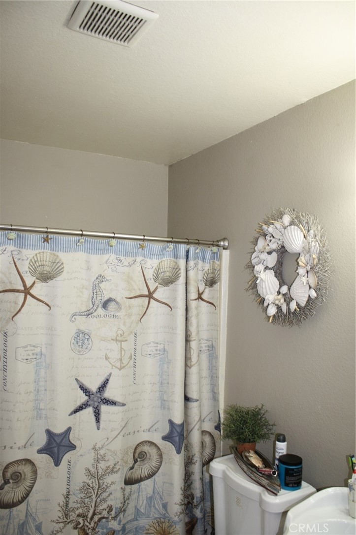 187 Mistletoe Drive Property Photo 11