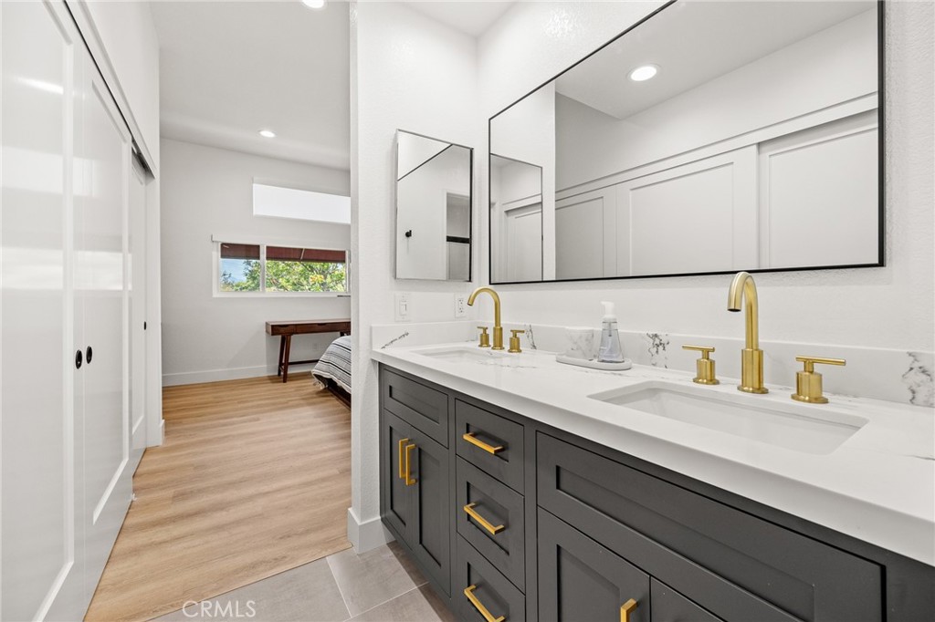 26936 Carnelian 241 Property Photo 25