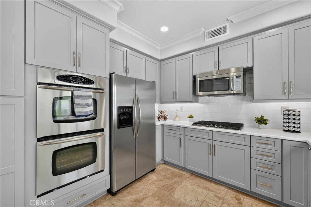6119 Park Crest Property Photo 18