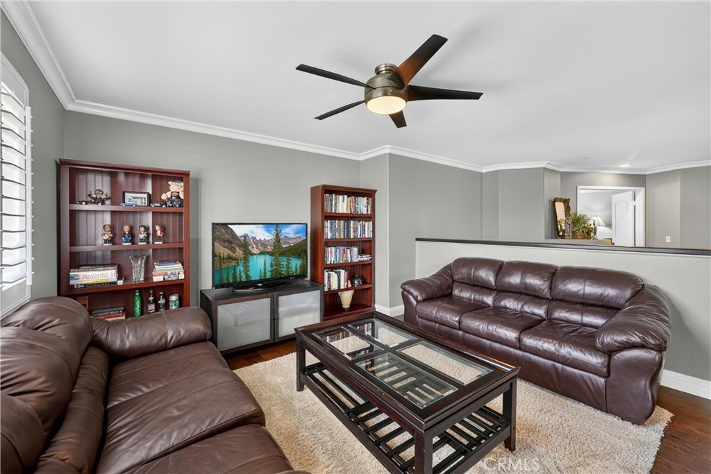 6119 Park Crest Property Photo 28