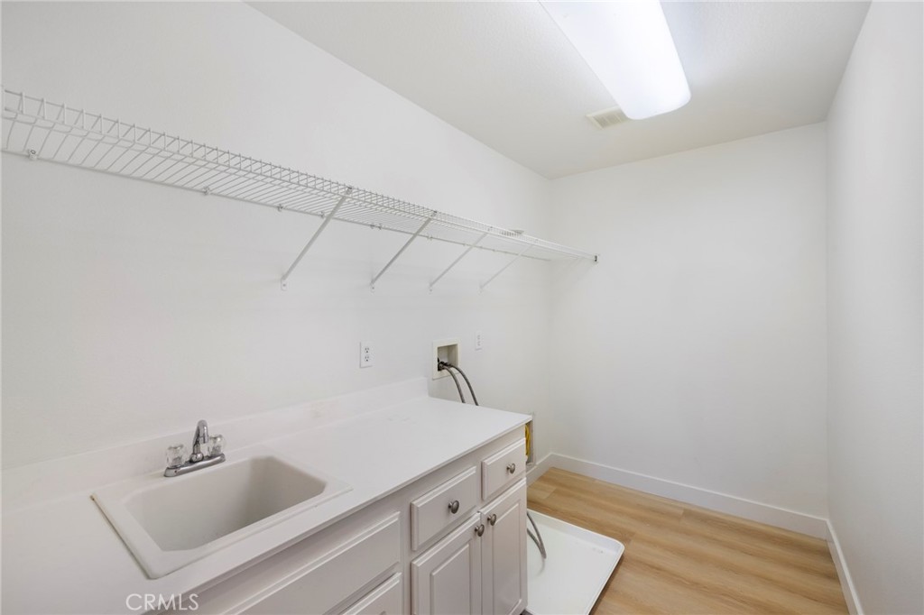 14975 S Highland Avenue 13 Property Photo 16