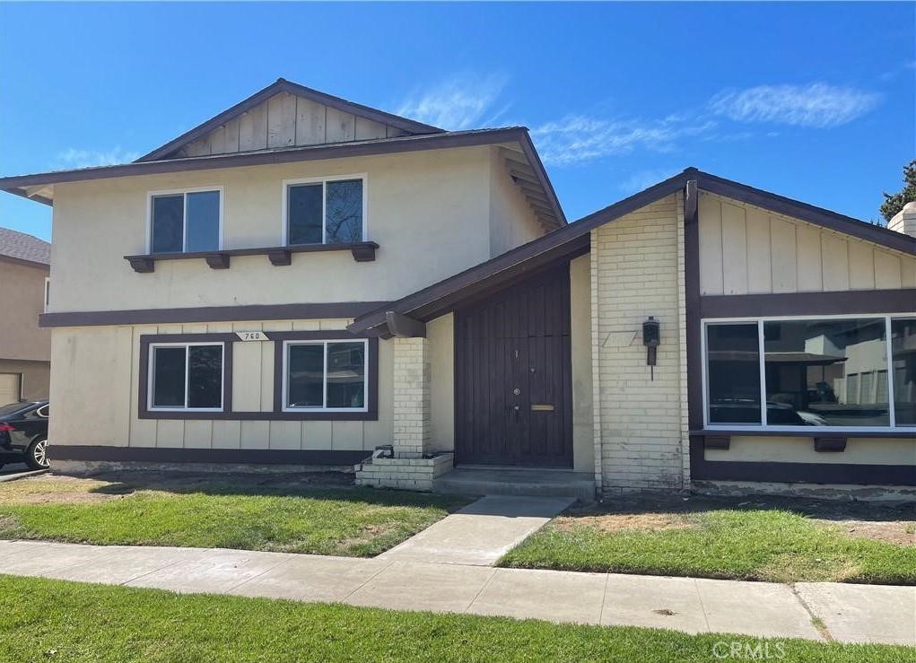 760 N Adele Street 4 Property Photo 1