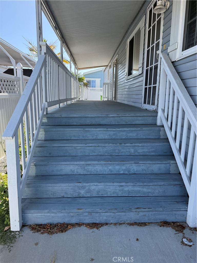 20701 Beach 103 Property Photo 3