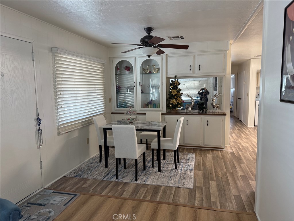20701 Beach 103 Property Photo 8