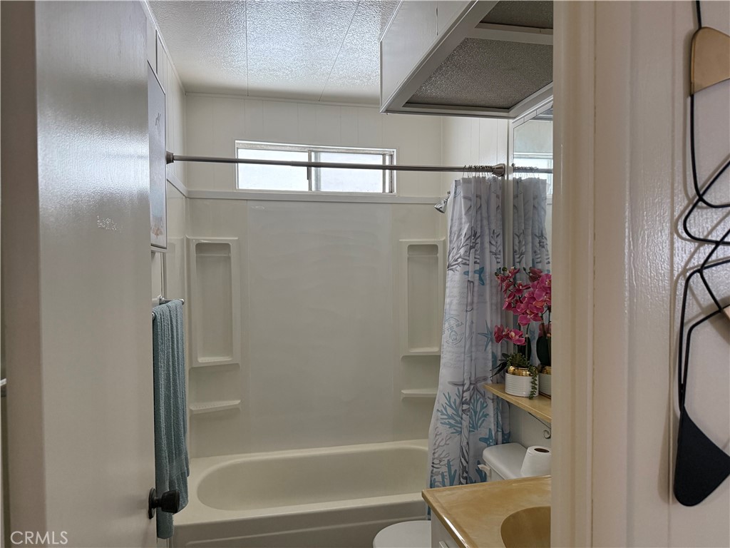20701 Beach 103 Property Photo 13