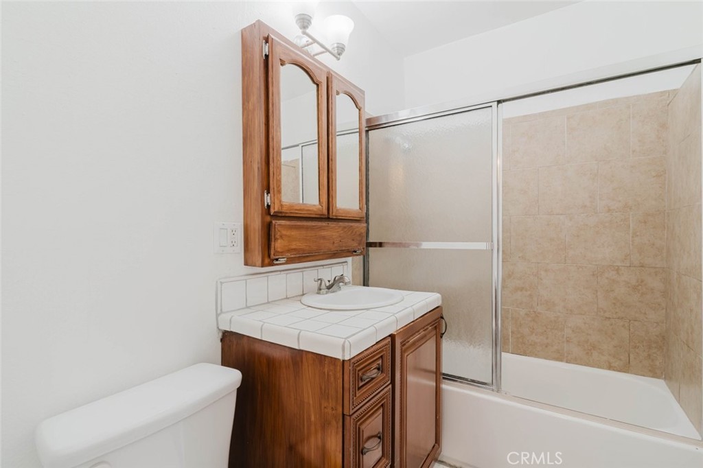 3650 7th Avenue Property Photo 27