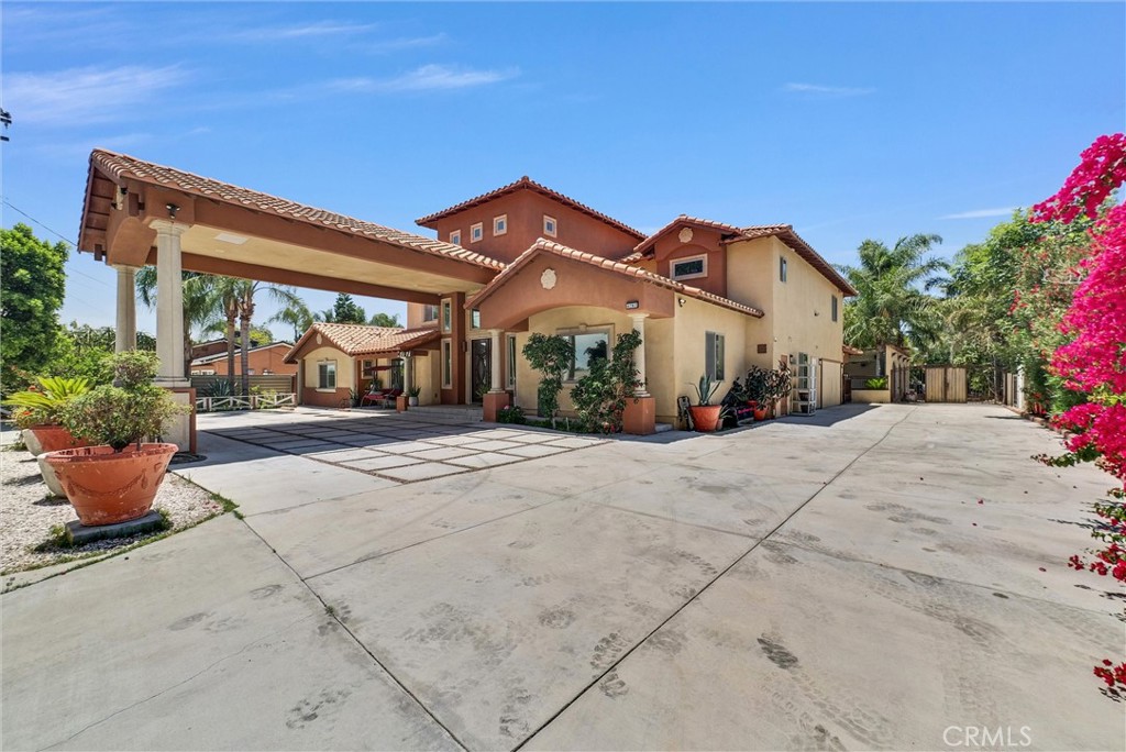 4767 Bain Street Property Photo