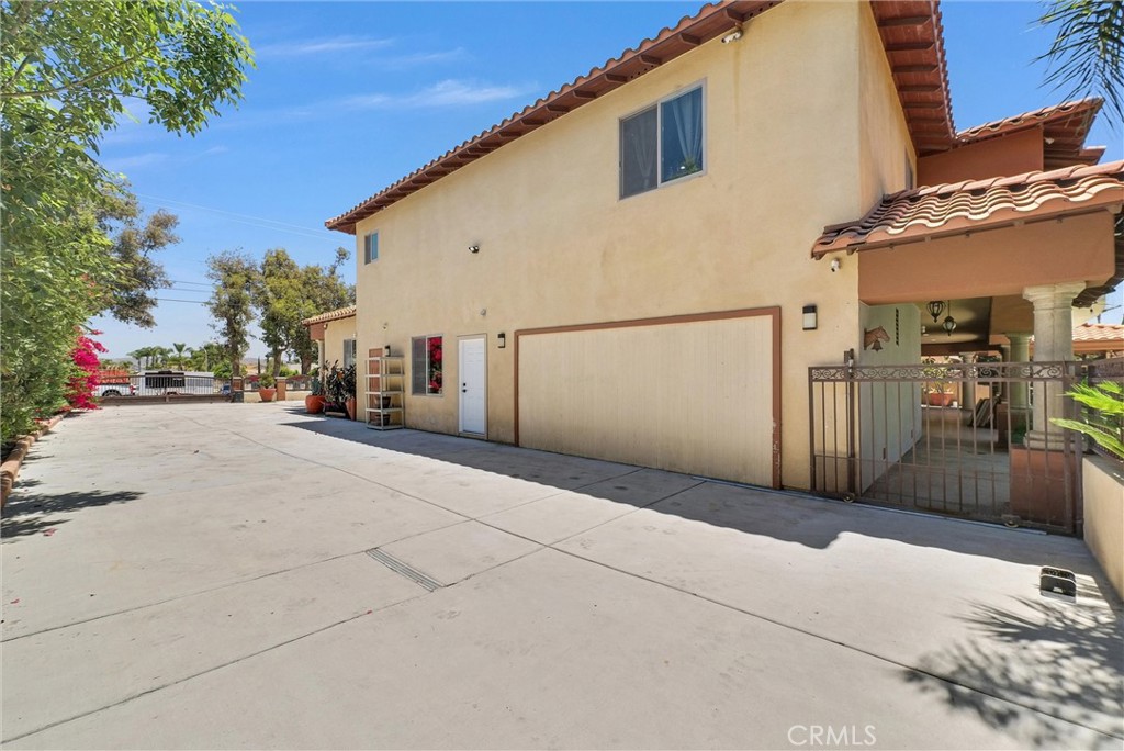 4767 Bain Street Property Photo 4