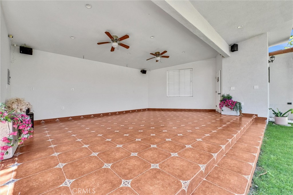 4767 Bain Street Property Photo 54