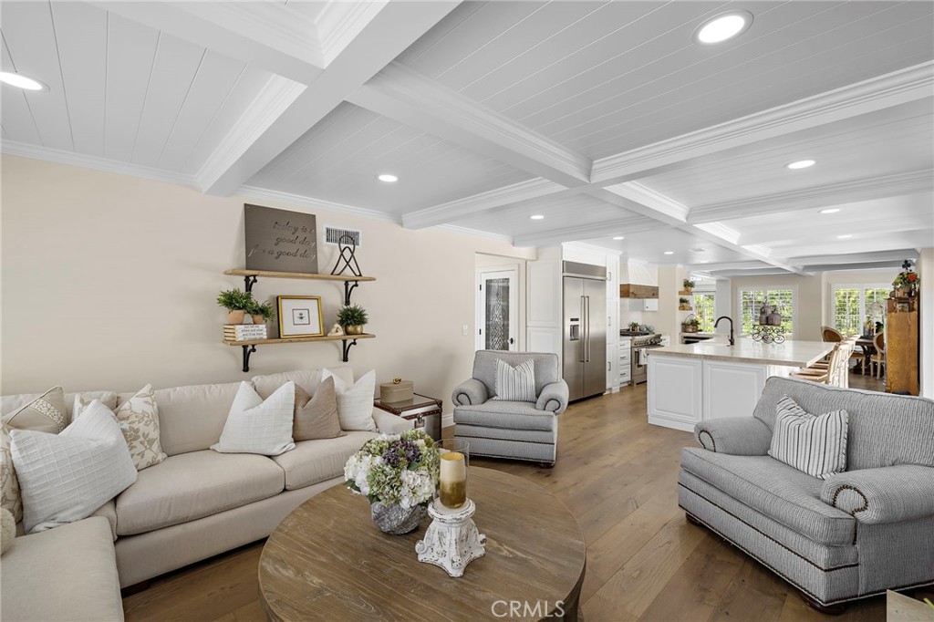 5603 E Crest De Ville Property Photo 27