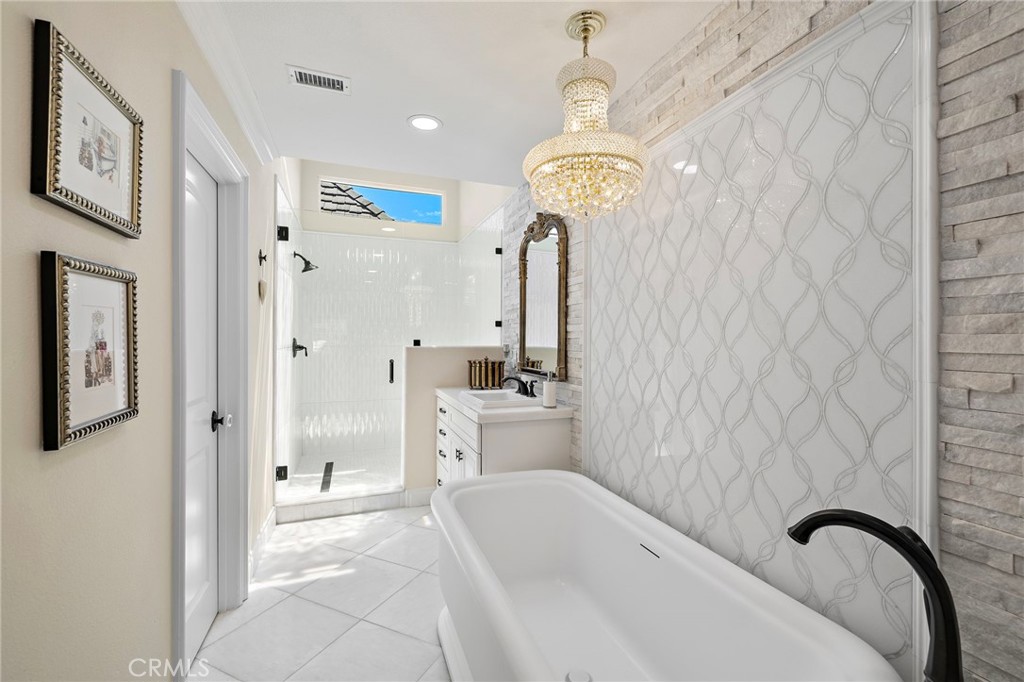 5603 E Crest De Ville Property Photo 36