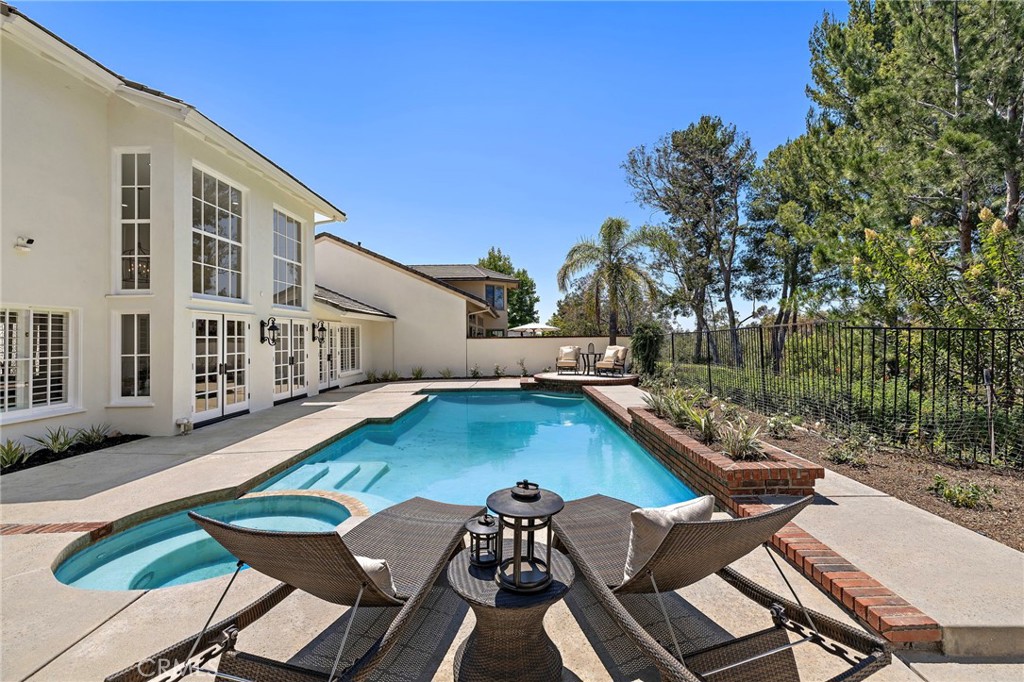 5603 E Crest De Ville Property Photo 53
