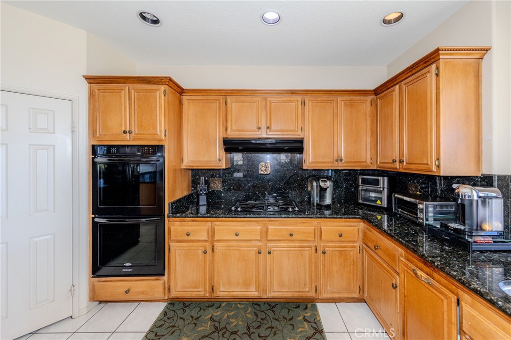 26915 Ironstone Property Photo 35