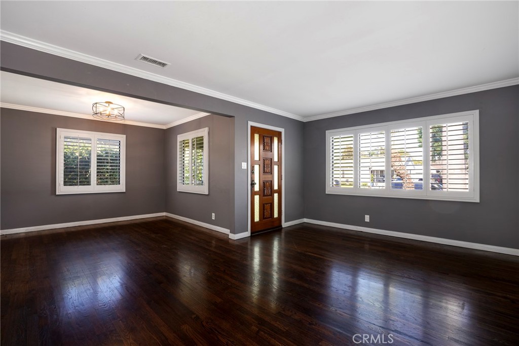 3729 Mcnab Property Photo 7