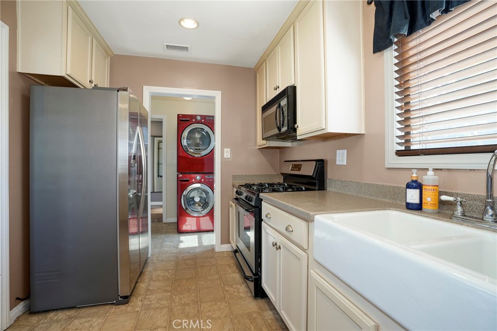 3729 Mcnab Property Photo 15