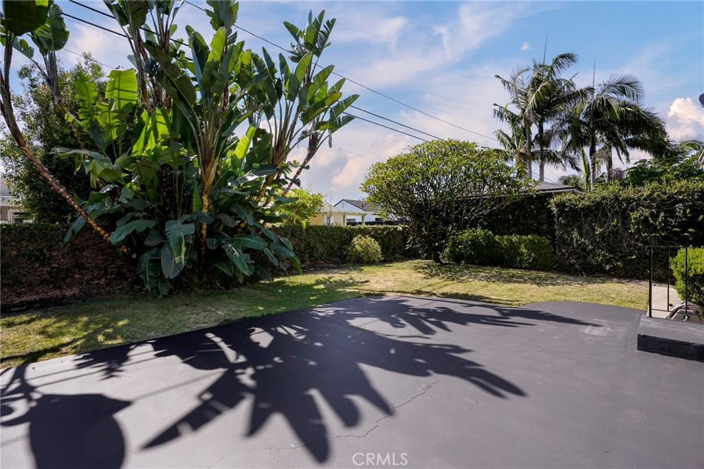 3729 Mcnab Property Photo 29