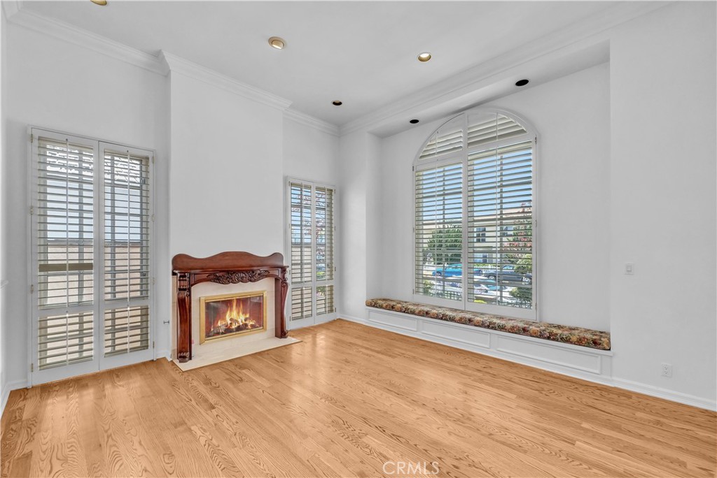 236 Belmont Property Photo 5