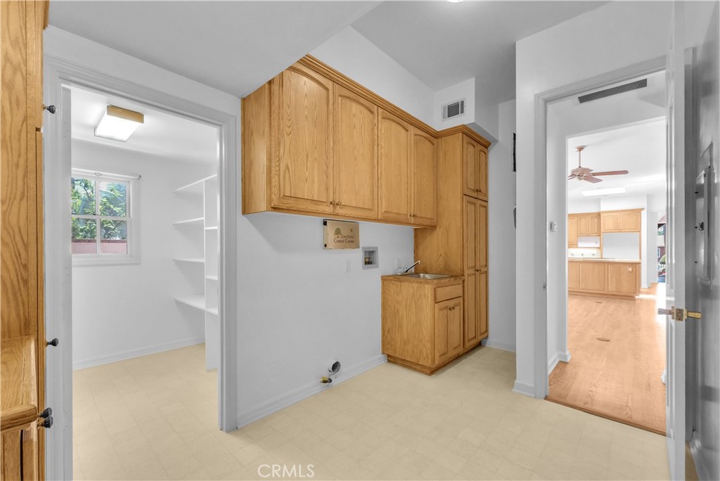 236 Belmont Property Photo 12
