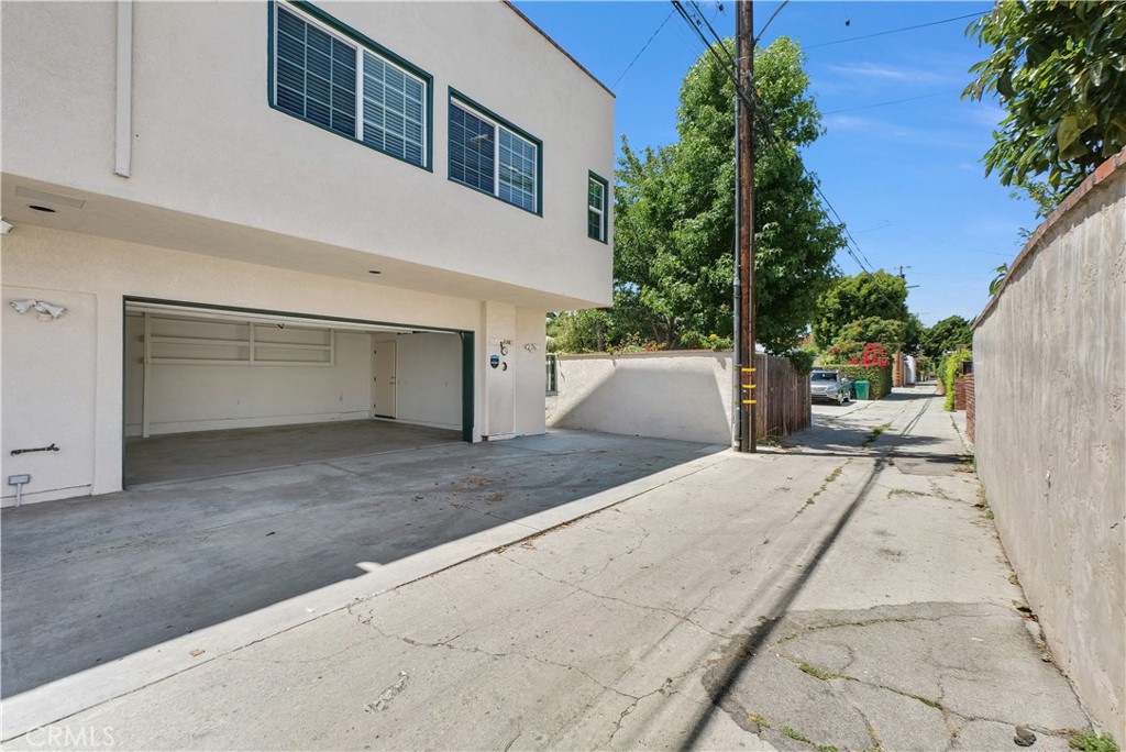 236 Belmont Property Photo 34