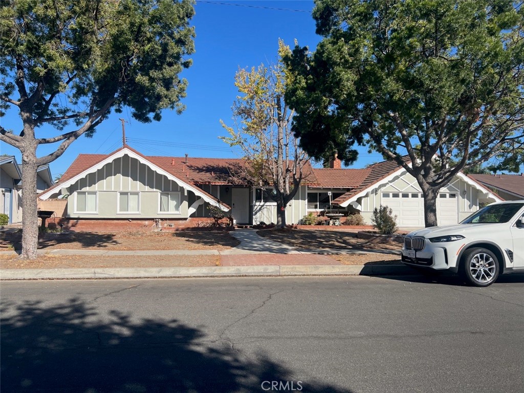 8408 Mercury Dr Property Photo 1