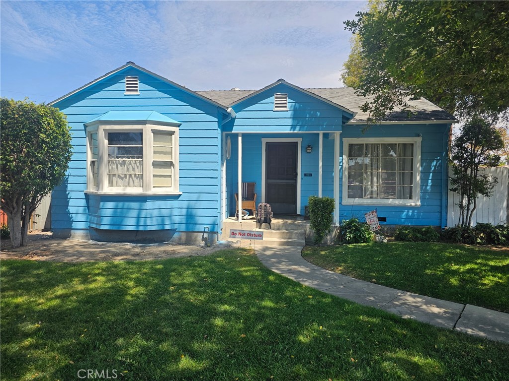 726 S Emily Street Property Photo 1