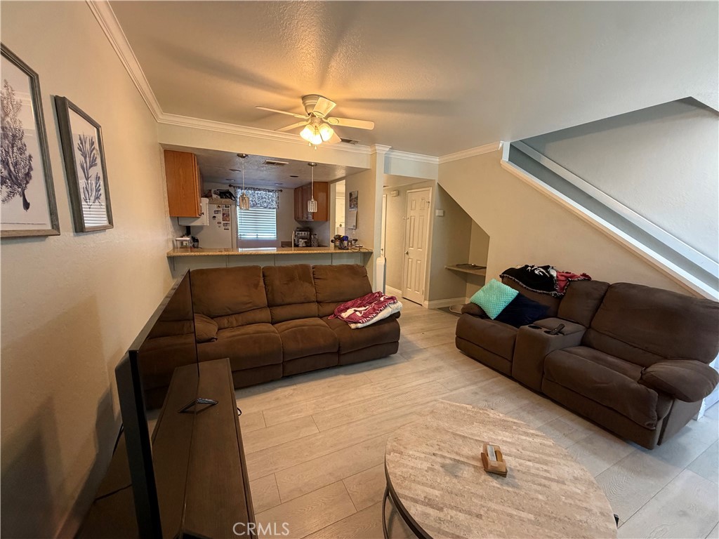 630 Sycamore Property Photo 3