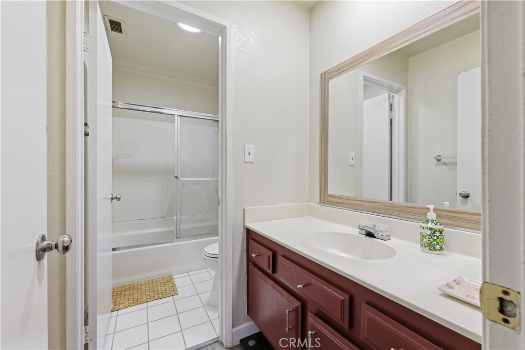 5577 Pioneer Boulevard 9 Property Photo 21