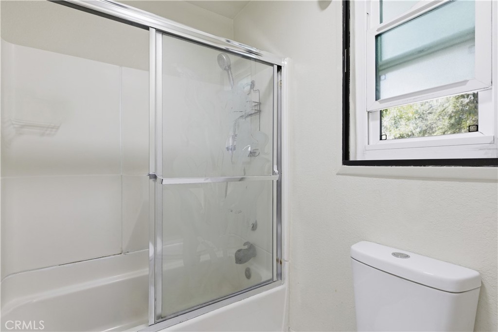 5577 Pioneer Boulevard 9 Property Photo 23