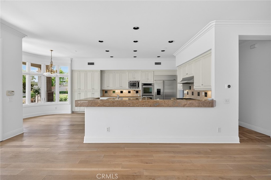 6810 Sycamore Glen Property Photo 31